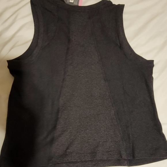 Tank top - Picture 6 of 6
